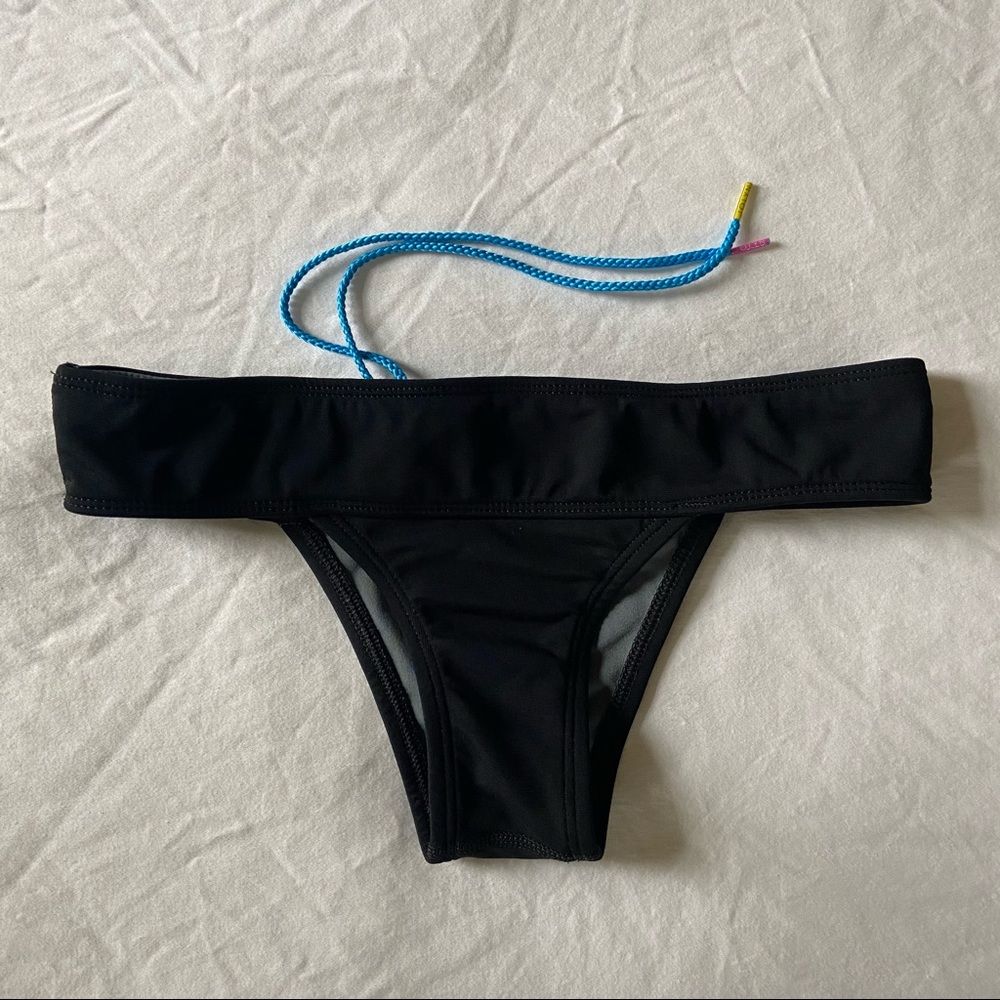 Jolyn black Softy 2 bottoms S